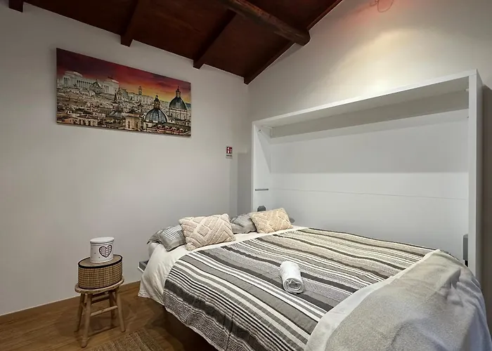 Eleonora House * רומא