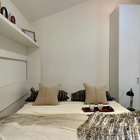Dom wakacyjny Eleonora House